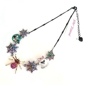 🌀 Betsey Johnson “And Boo To You” Spider Necklace